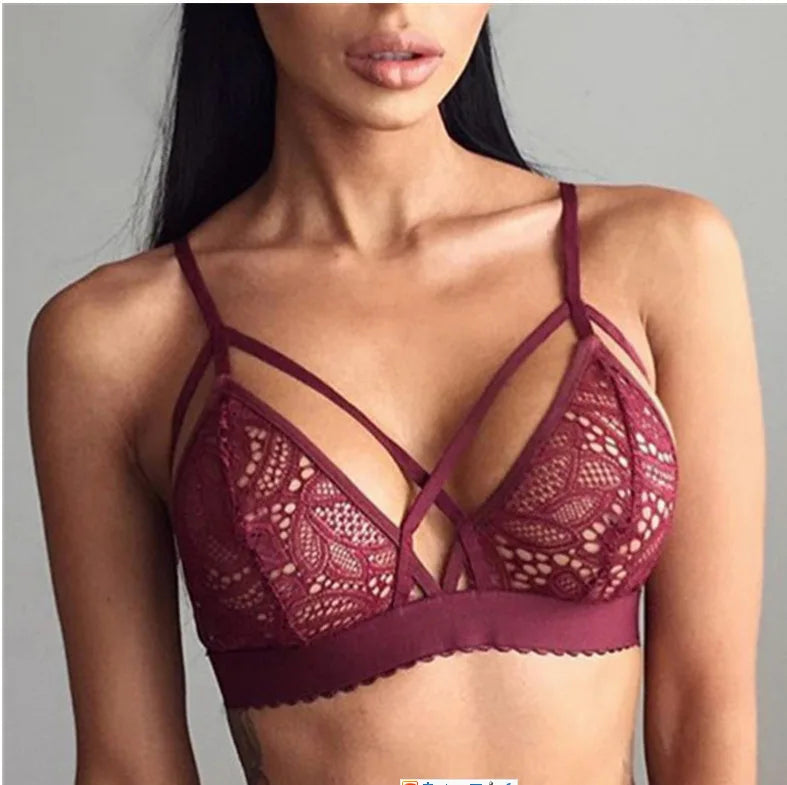 Biustonosz koronkowy bralette z ozdobnymi paskami