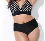 Bikini z motywem w paski